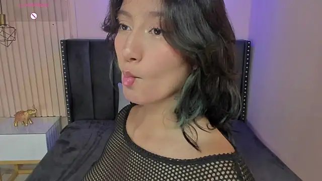 Yazmin rouse online show from 03/11/25, 02:07