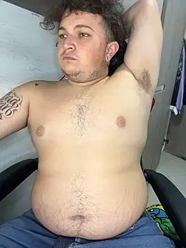 AndresChuboi online show from 11/25/25, 06:19