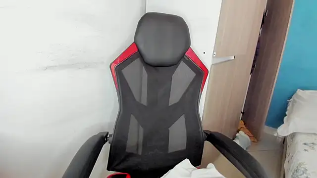 AndresChuboi online show from 12/20/25, 02:57