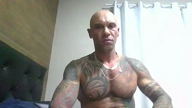 Snapshot of Arc8njoblack chatting on 05/12/26, 03:36 Arc8njoblack online show from 05/12/26, 03:36
