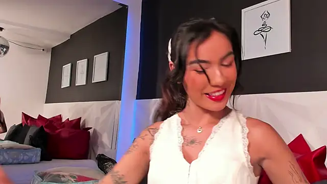 scarlet castro online show from 10/01/25, 04:35