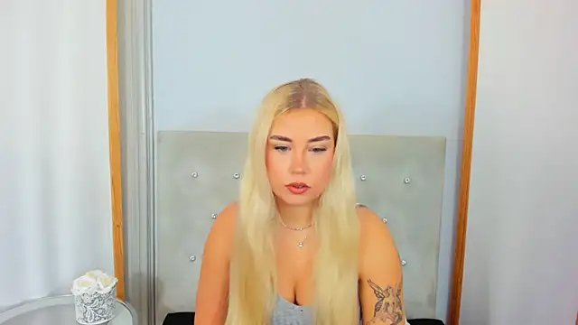 KristyHoney online show from 02/12/25, 06:19