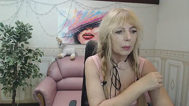 Anna Diax online show from 01/30/25, 12:37