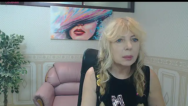 Anna Diax online show from 03/17/25, 01:08