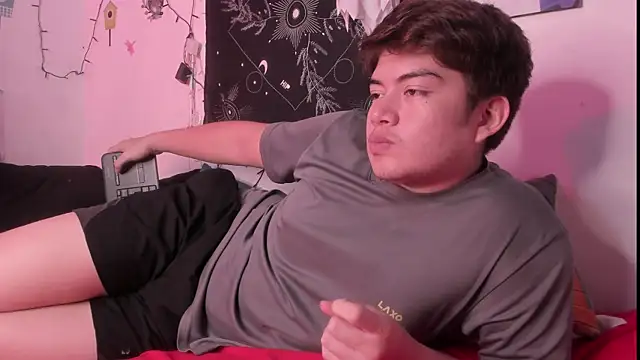 hothoneychile online show from 11/03/25, 03:19