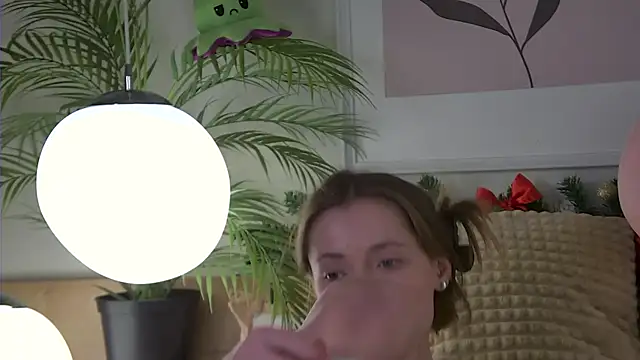 AshleyDouglas online show from 12/16/24, 01:43