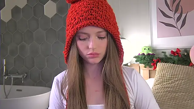 AshleyDouglas online show from 12/20/24, 01:11