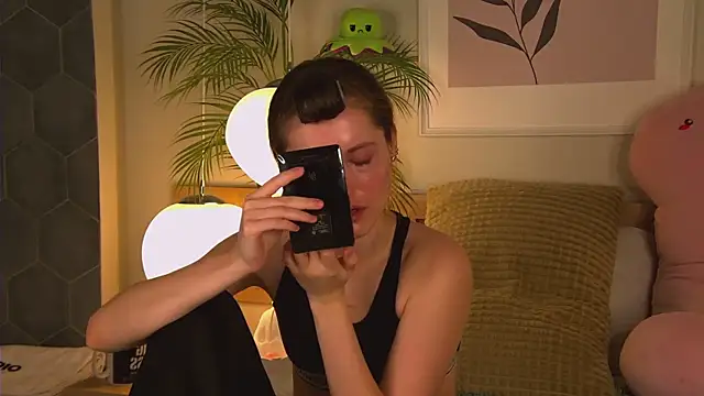 AshleyDouglas online show from 02/14/25, 03:43