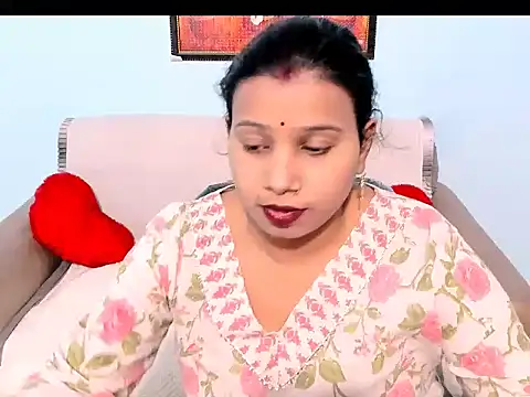 Snapshot of kendracox21 chatting on 02/11/26, 11:15 kendracox21 online show from 02/11/26, 11:15