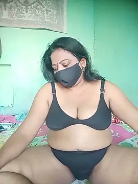 Group Of Lust online show from 05/18/26, 02:29