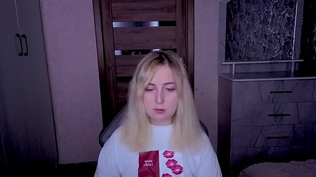 Kristy-Max online show from 05/28/26, 07:33