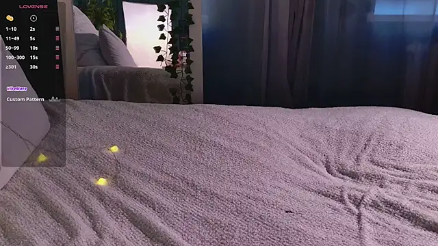 SunnyRisha online show from 09/12/25, 05:29