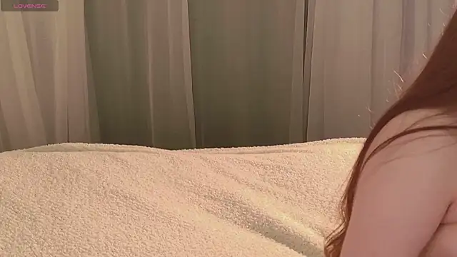 SunnyRisha online show from 10/31/25, 05:19