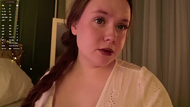 SunnyRisha online show from 11/17/25, 05:13