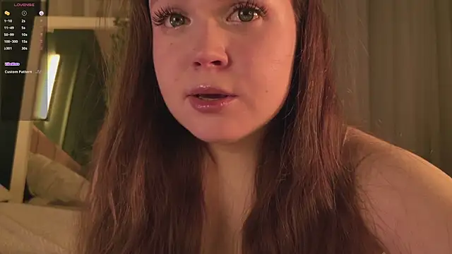 SunnyRisha online show from 11/30/25, 05:22