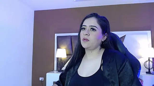 KarolandMichel online show from 12/22/24, 12:27