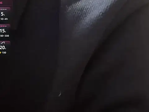 Snapshot of CM100412 chatting on 02/02/26, 06:39 CM100412 online show from 02/02/26, 06:39