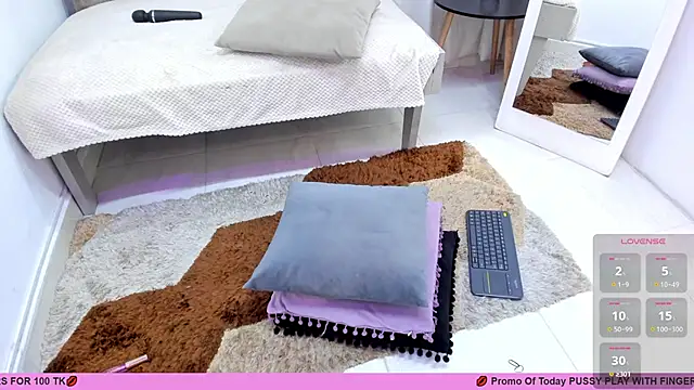  EmilyJireh  online show from 02/25/25, 10:29