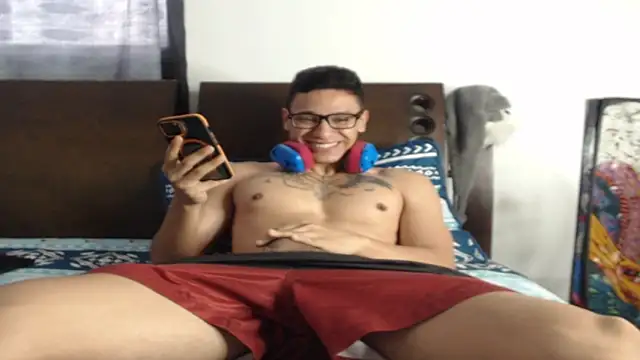 Tobicutee online show from 02/06/26, 04:10