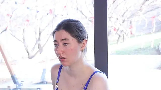 GentleSparkMay online show from 12/06/24, 09:10