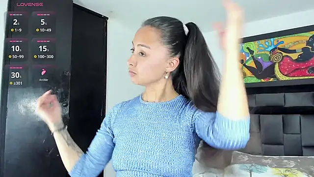 tatiana valencia online show from 02/26/25, 03:30