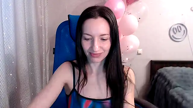 Snapshot of RailyMellow chatting on 01/12/25, 10:12 RailyMellow online show from 01/12/25, 10:12
