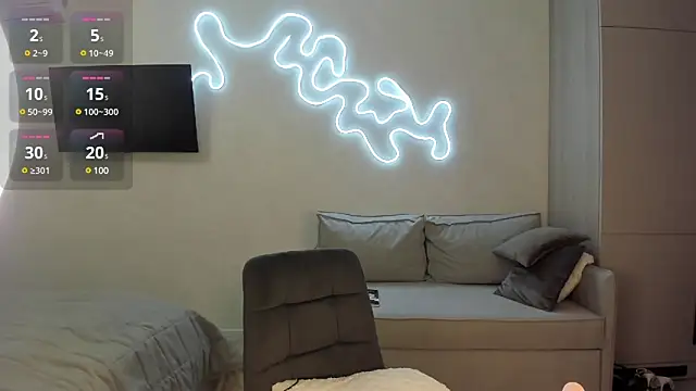 Snapshot of _cometoseeme_ chatting on 03/22/25, 02:58  cometoseeme  online show from 03/22/25, 02:58