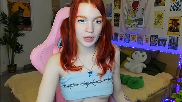 Snapshot of Sunny_Elly chatting on 12/05/24, 10:44 Sunny Elly online show from 12/05/24, 10:44