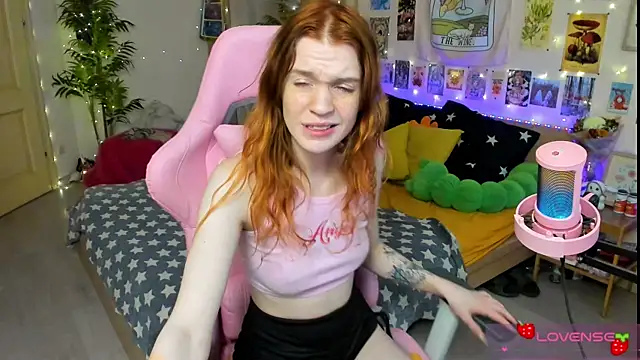 Sunny Elly online show from 04/07/26, 06:25