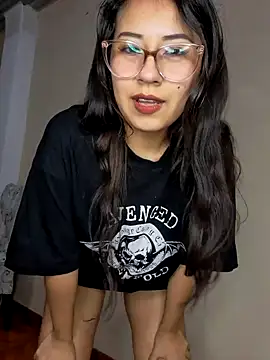 MishuColfer online show from 12/23/25, 02:42