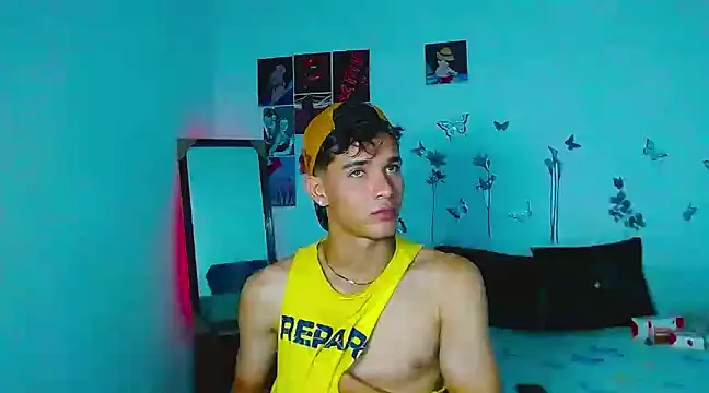 cristofer 988 online show from 02/19/25, 01:40