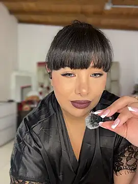 Alexa Miss online show from 11/10/25, 07:13