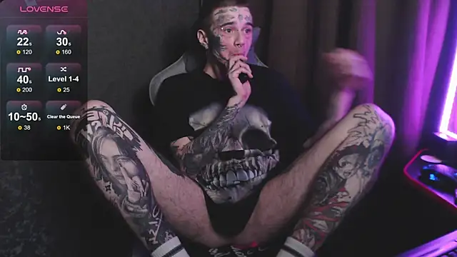 Snapshot of lonelycrystal chatting on 01/08/25, 02:35 lonelycrystal online show from 01/08/25, 02:35