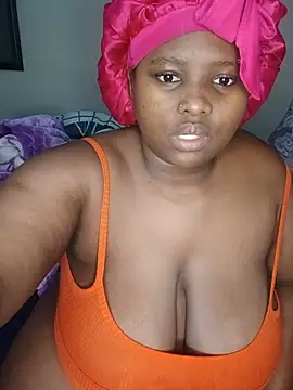 queenxdede online show from 05/15/26, 03:57