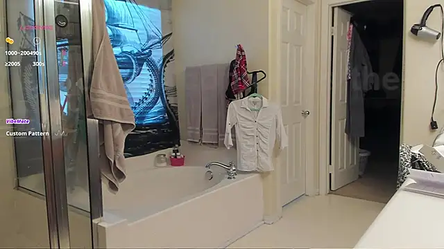 Snapshot of Peaches_N_Kreme chatting on 02/15/25, 11:25 Peaches N Kreme online show from 02/15/25, 11:25