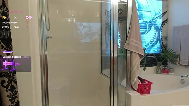 Snapshot of Peaches_N_Kreme chatting on 02/18/25, 10:14 Peaches N Kreme online show from 02/18/25, 10:14