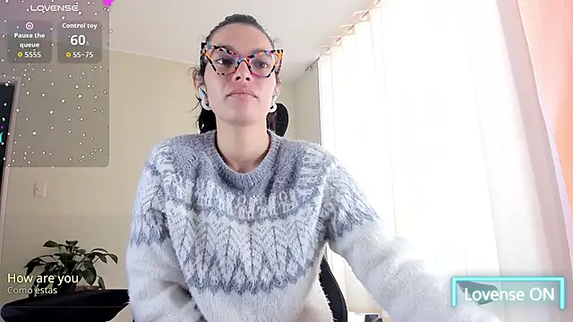 paulinabarnett- online show from 07/06/26, 03:36