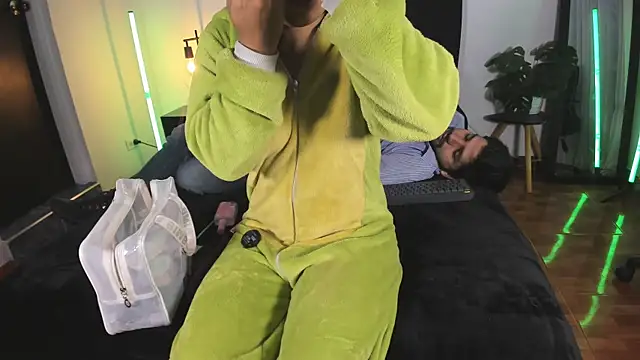 -soulmate-s online show from 01/16/26, 01:59