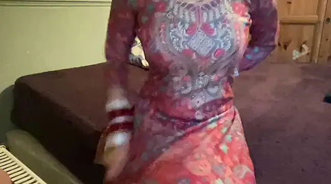 couple horne online show from 03/17/25, 05:49