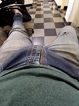 Long Laster online show from 02/24/25, 10:26