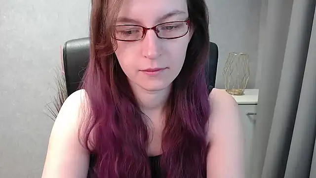 emmaxDelight online show from 01/23/25, 06:39