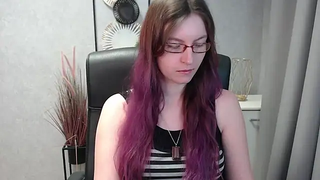 emmaxDelight online show from 01/23/25, 10:11