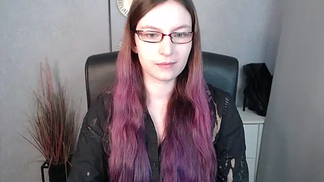 emmaxDelight online show from 02/19/25, 10:12