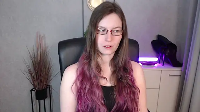 emmaxDelight online show from 01/07/26, 06:27