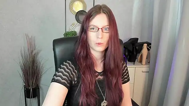 emmaxDelight online show from 06/08/26, 05:19