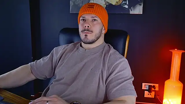 AngeloEric online show from 01/20/25, 08:41