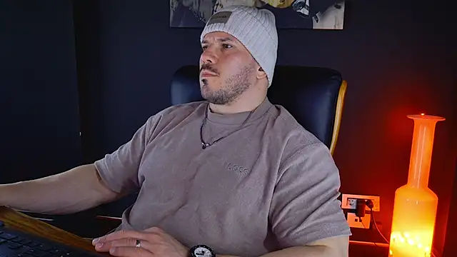 AngeloEric online show from 02/13/25, 10:34