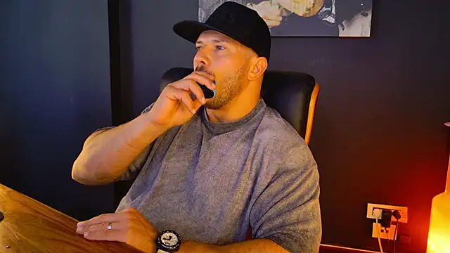 AngeloEric online show from 09/16/25, 10:16