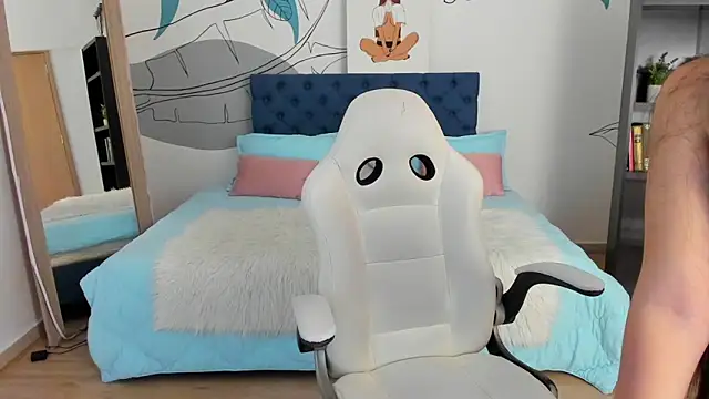 zoe turnner 18 online show from 09/21/25, 07:37