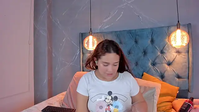 aprill21  online show from 12/20/24, 10:22